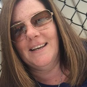 Meet your Posher, Pauline